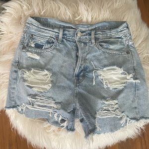 American eagle 90's boyfriend short 4
